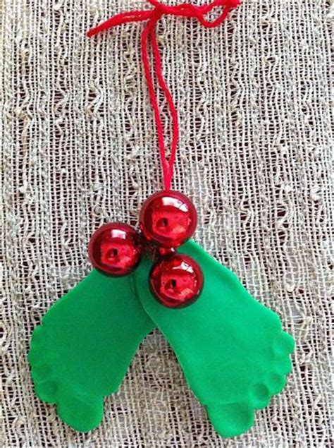 Baby Footprint Christmas Craft Seriously Adorable Mistle