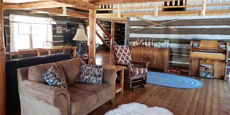 Pigeon river chalet rentals & pigeon forge vacation cabin rentals. River Haven on the Wolf | Travel Wisconsin