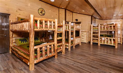 From a small cabin for two, to a luxurious rental for the whole family, there is sure to be a pigeon forge vacation rental to suit your needs and make your experience in the mountains as enjoyable as possible. Pigeon Forge Cabin - Luxury Lodge