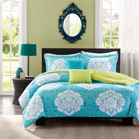 Good quality bedroom sets must have easy moving pieces that don't get jammed easily. Turquoise Blue and Lime Green Bedding Sets