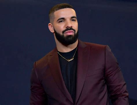 Drake comes from a musical family, with a father—dennis graham—who was a drummer for jerry lee lewis and an uncle drake's 'views' was itunes' best selling album of 2016 and its no. Drake vs. the Beatles: The Rapper's New Tattoo Sets Off a ...
