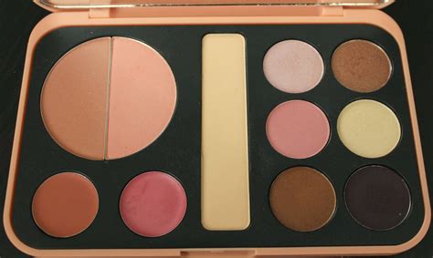 Makeup Fashion And Royalty Review Bh Cosmetics Forever Nude Palette
