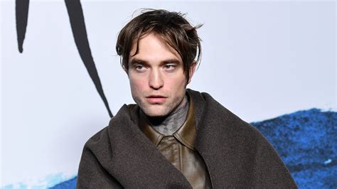 Robert Pattinson Is Spending His Batman Limbo Microwaving Pasta