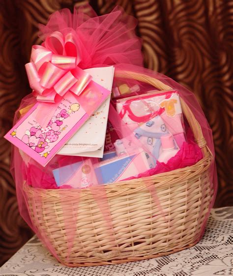 10 newborn baby gift set ideas. Hampers2you: Baby Gift Baskets for Newborn Girl