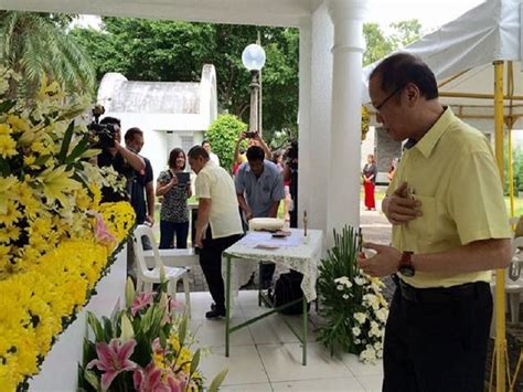 His sister, queen of all media kris aquino, has revealed that his brother was not okay that time. Ex-Pres. Noynoy, sasagutin ang mga pahayag ni Pangulong ...