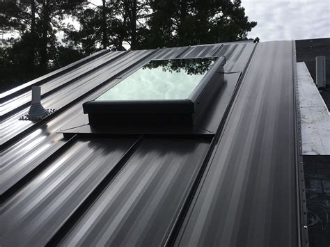Diy Metal Roof Skylight Flashing Era Tillman