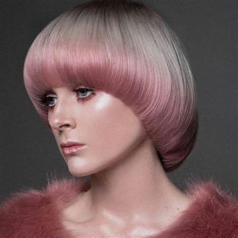 Mushroom Haircut Pageboy Haircut Best Bob Haircuts 70s Hair Halo