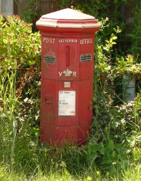 Ten Of The Oldest Pillar Boxes In The Uk Post Boxes Post Box