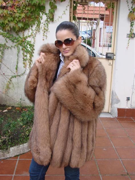 82 Best Brown Fox Fur Images On Pinterest