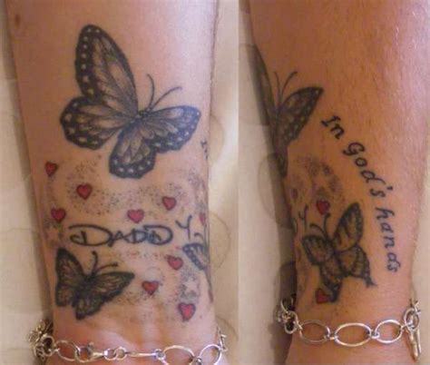 This beautiful tattoo is also carried by women who want to fly higher by fulfilling their life goals. Memorial Tattoo | Tattoos