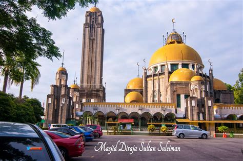 The late sultan salahuddin was buried in the. waknal.blogspot.com : Masjid Diraja Sultan Suleiman