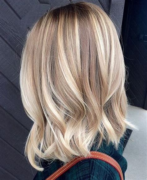 Delicate looks with long luxurious curls or unique braided elements are the exclusive prerogative of women with long hair. 15 Most Charming Blonde Hairstyles for 2020 - Pretty Designs