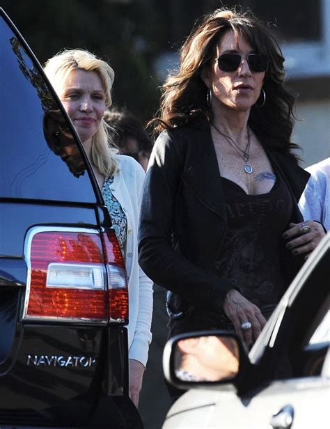 Katey Sagal Picture On The Set Of Sons Of Anarchy