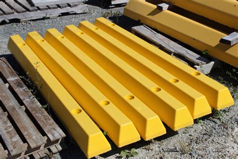 Highway Barriers Blocks And Curbs Hyland Precast Concrete Bc