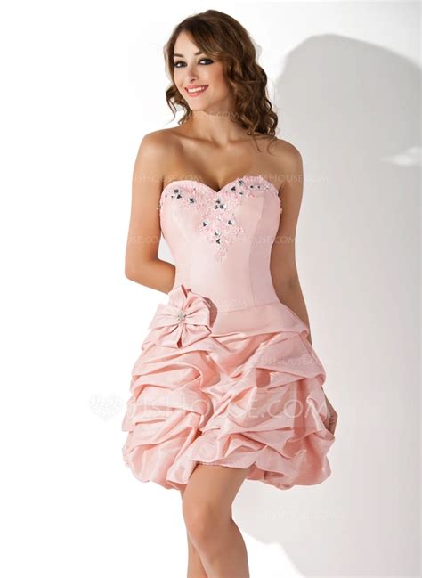 A Line Princess Sweetheart Short Mini Taffeta Homecoming Dress With Ruffle Beading 022020992