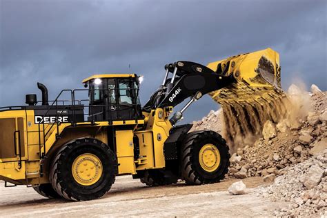 Video Gallery What You Should Know About John Deere Wheel Loaders