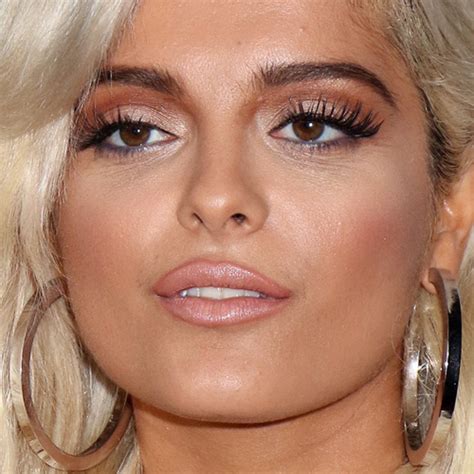 Bebe Rexhas Makeup Photos And Products Steal Her Style Bebe Rexha