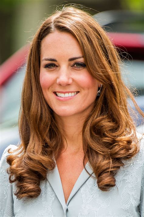 Kate middleton took to instagram in order to share an important message about mental health and encouraged kids and parents alike to express themselves. Royal Chic In Kate Middleton Hairstyles 2017 | Hairdrome.com