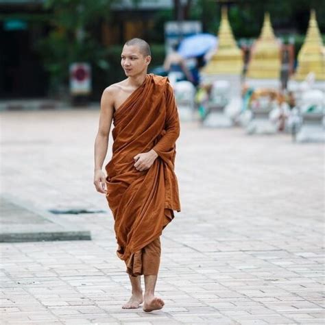 Buddhistischer Mönch Priester Theravada Vollrobe Set 7 Teilig Thai Asiatische Männer Körperhöhe