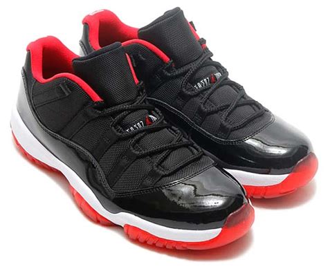 物欲スニーカー Nike Air Jordan 11 Retro Low Black True Red White 528895