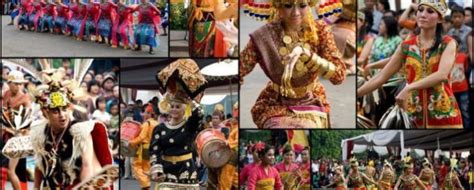 Indonesia memiliki banyak sekali keberagaman mulai dari suku, bangsa,ras, budaya, agama, maupun adat istiadat. 19 Keragaman Budaya Indonesia Beserta Gambar ...
