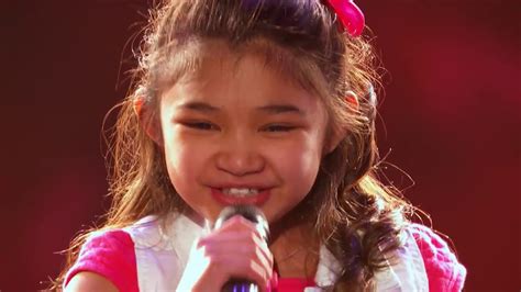 Angelica Hale 9 Year Old Earns Golden Buzzer From Chris Hardwick America S Got Talent 2017 Youtube