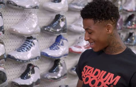 Nba Youngboy Koopt Jordans Voor Een Fan Tijdens Nieuwe Aflevering Van