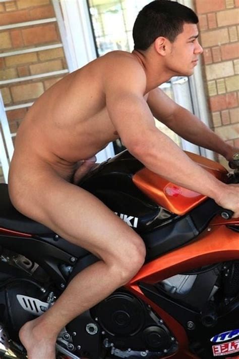 Men On Motorcycles SexiezPicz Web Porn