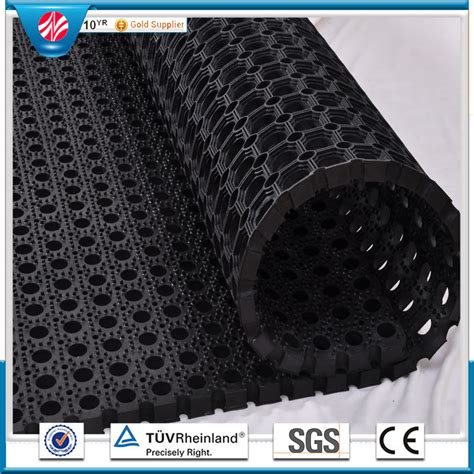 Anti Slip Rubber Mat For Playground Outdoor Deck Boat Workshop China