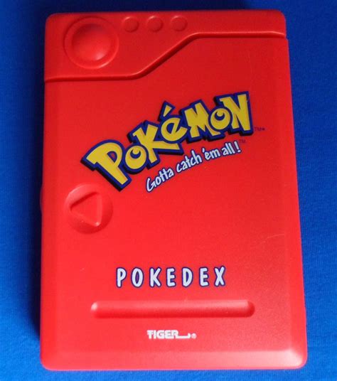 Pokemon Pokedex 1998 Tiger Electronics Nintendo Creatures Game