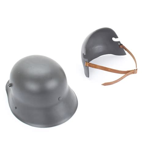 German Wwi M16 Stahlhelm Steel Combat Helmet With Stirnpanzer Steel