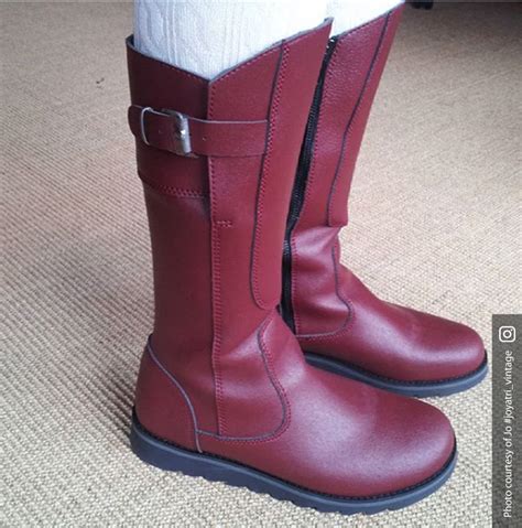 Action Boot 3 Cherry Red Womens Boots