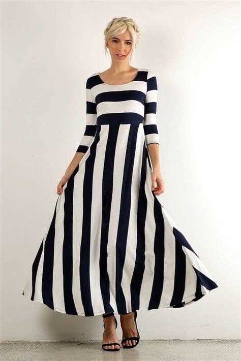 Gcgme's plus size clothing have various features that allow you to accessorize your dress the way you prefer. PLUS SIZE NAUTICAL NAVY BLUE & WHITE STRIPED LONG MAXI ...