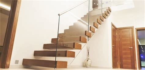 Cantilever Floating Staircase In Glass 8 South Coast Steel Sussex