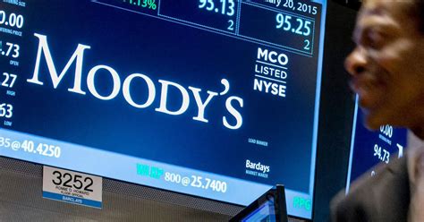 Moodys Revises Indias Credit Rating Outlook To Stable From Negative