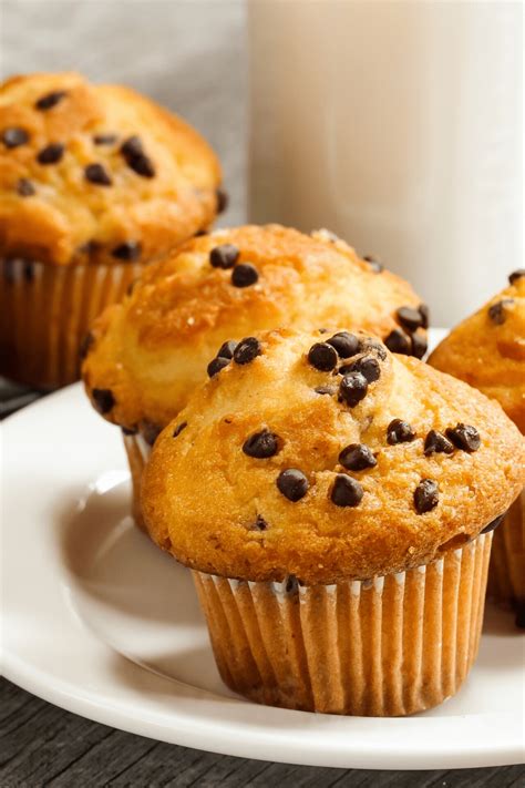 Bisquick Chocolate Chip Muffins Recipe Insanely Good