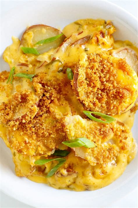 I used russets, but you can use yukon gold. Cheesy Scalloped Potatoes - Recipe Girl