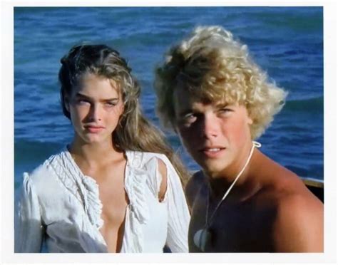 Brooke Shields And Christopher Atkins In The Blue Lagoon 1980