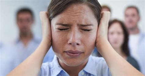 Panic attack symptoms include sweating, shaking, shortness of breath, feelings of choking, chest pain, and a fear. Panic Attack Treatment Online - Amwell