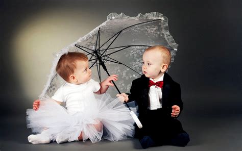 Here are only the best baby background wallpapers. Download Cute Baby Couple Pic Wallpaper Gallery