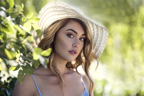 Natural Light Portraits Portrait Photography On Fstoppers