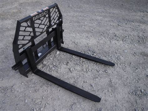 Bradco Signature Series Pallet Fork Frame With 48″ 5500 Pound Pallet