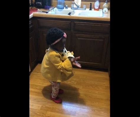 Video Goes Viral When Alexa Cant Understand Little Girls ‘accent
