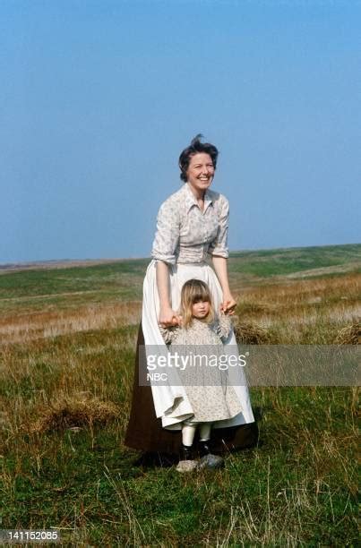 karen grassle photos et images de collection getty images