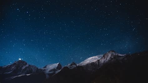 Download Night Mountains Stars Nature Sky 1366x768 Wallpaper
