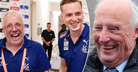 Check spelling or type a new query. Kong Haralds kommentar får Karsten og Leif til å bryte ut ...