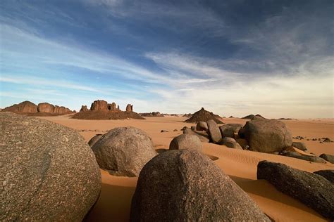 Hd Wallpaper Desert Field Near Rocks Algeria Tassili Najjer Sahara