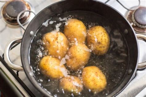 How long should chopped potatoes boil? How long does it take to boil potatoes? - Best Advice Zone