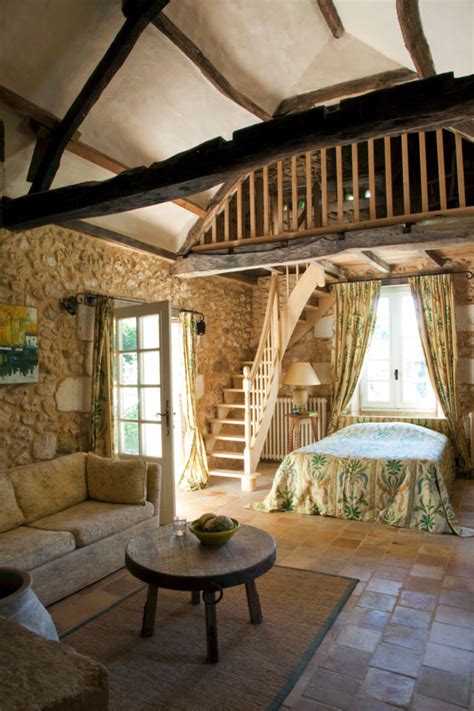 Cottage With A Stone Floor Interior Design Ideas Ofdesign