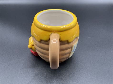 Winnie The Pooh Honey Hunny Pot Ceramic 3d Sculpted Coffee Mug 23 Ounces Ebay